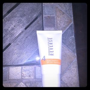 Reverse Step 4 Sunscreen